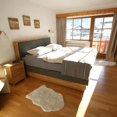 Alpenoase Villa *